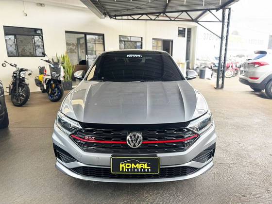 VOLKSWAGEN JETTA 2.0 350 TSI GASOLINA GLI DSG